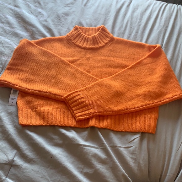 Wilfred - Heinen Sweater! New with tags - Picture 2 of 4